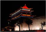22.China.04.Xian city wall by night